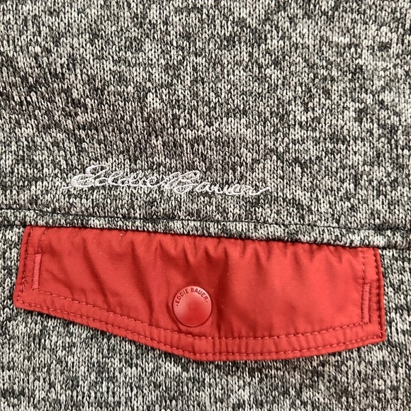 Eddie Bauer Men's Radiator Fleece Snap Mock Neck Sweater - Picture 5 of 7